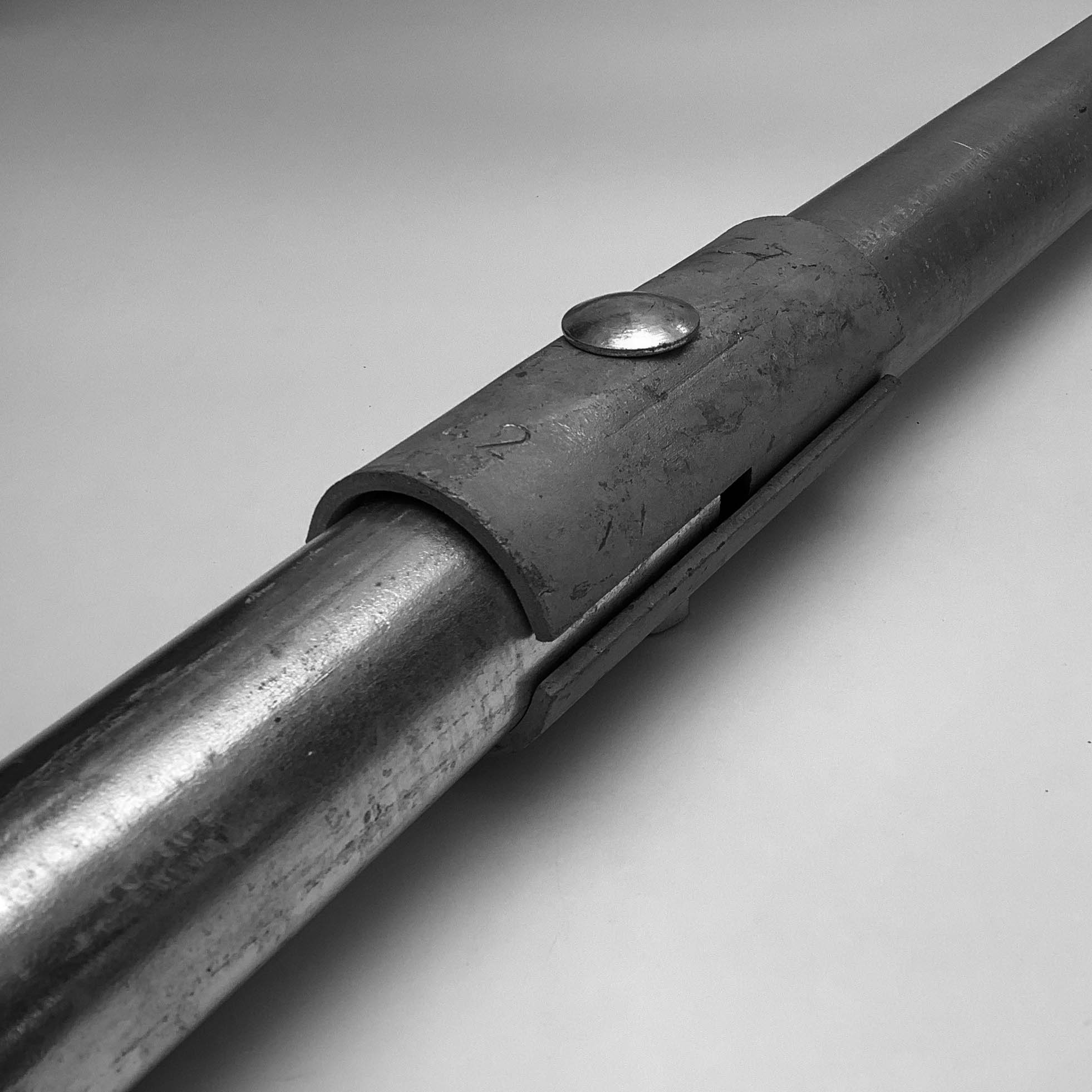 Aussenrohrverlängerung, 1/2"-1/2" (21.3 mm - 21.3 mm), feuerverzinkt, Schraube 1x M8x35